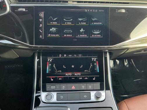 2022 Audi Q7 55 Premium Plus