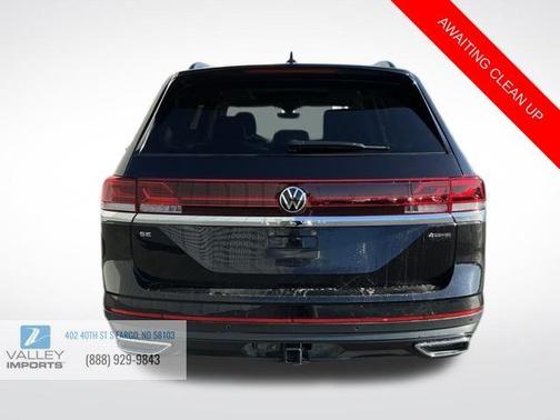 2024 Volkswagen Atlas 2.0T SE