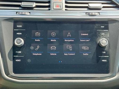2020 Volkswagen Tiguan 2.0T SEL