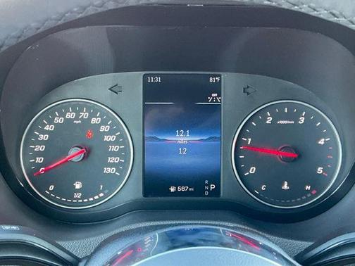 2025 Mercedes-Benz Sprinter 2500 144 WB Standard Roof Passenger