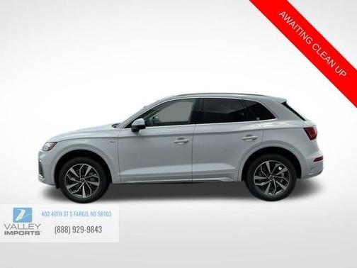 2022 Audi Q5 45 S line quattro Premium