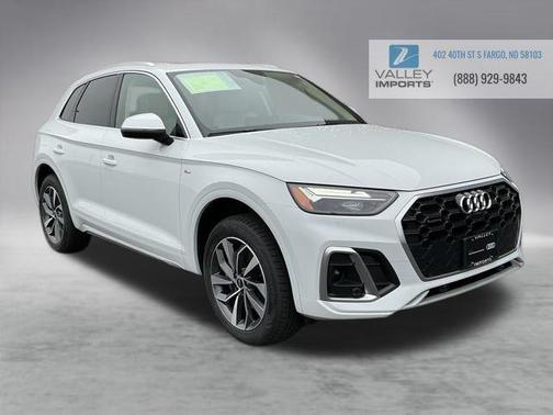 2022 Audi Q5 45 S line quattro Premium