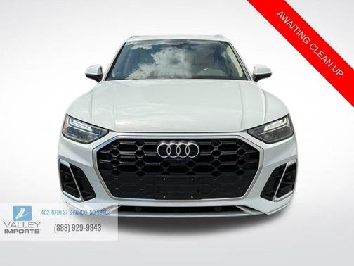 2022 Audi Q5 45 S line quattro Premium