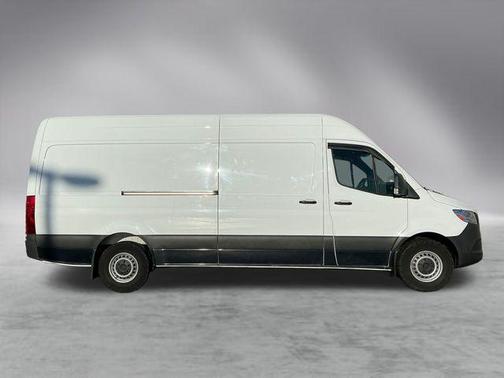 2021 Mercedes-Benz Sprinter 2500 170 WB
