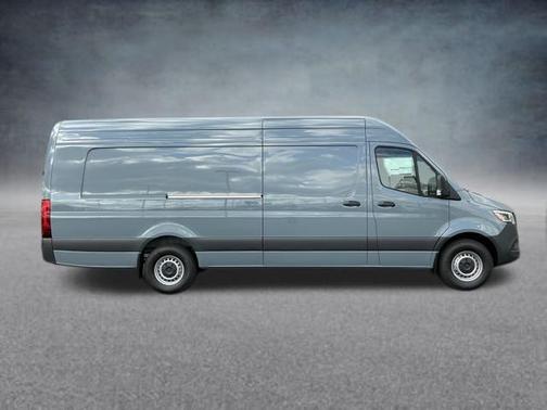 2026 Mercedes-Benz Sprinter 2500 170 WB High Roof Extended Cargo
