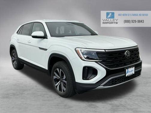 2025 Volkswagen Atlas Cross Sport 2.0T SE