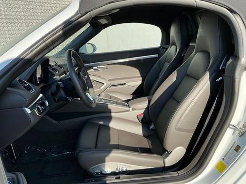 2024 Porsche 718 Boxster GTS 4.0