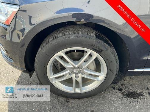 Moonlight Blue Metallic 2016 Audi Q5 2.0T Premium Plus