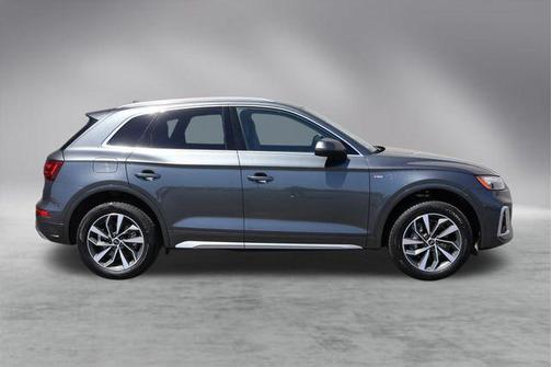 2024 Audi Q5 45 S line quattro Premium
