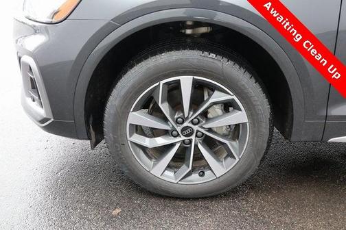 2024 Audi Q5 45 S line quattro Premium