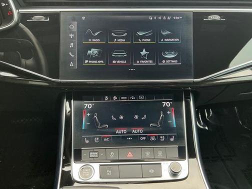 2022 Audi Q7 55 Premium Plus