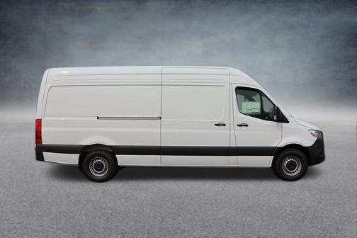 2025 Mercedes-Benz Sprinter 2500 High Roof