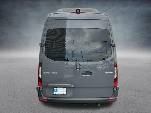 2025 Mercedes-Benz Sprinter 2500 High Roof