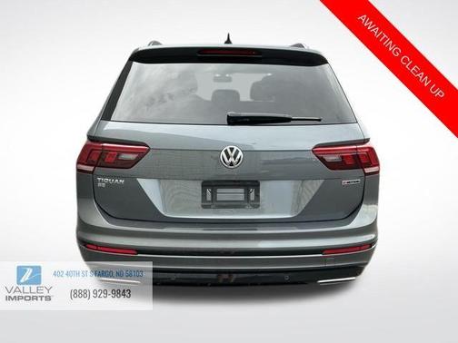 2020 Volkswagen Tiguan 2.0T SE R-Line Black