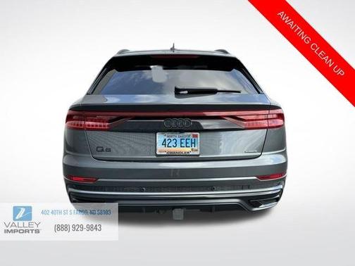 2022 Audi Q8 55 Premium Plus