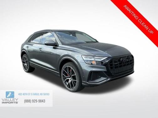 2022 Audi Q8 55 Premium Plus