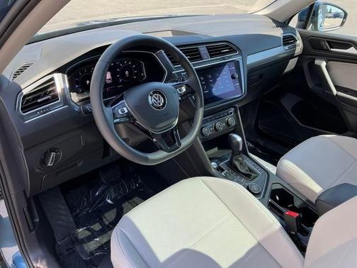 2020 Volkswagen Tiguan 2.0T SEL