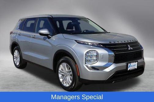 2024 Mitsubishi Outlander ES