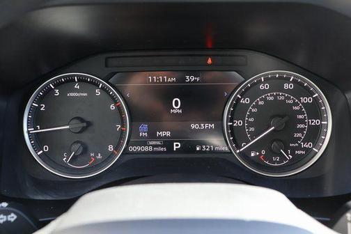2024 Mitsubishi Outlander ES