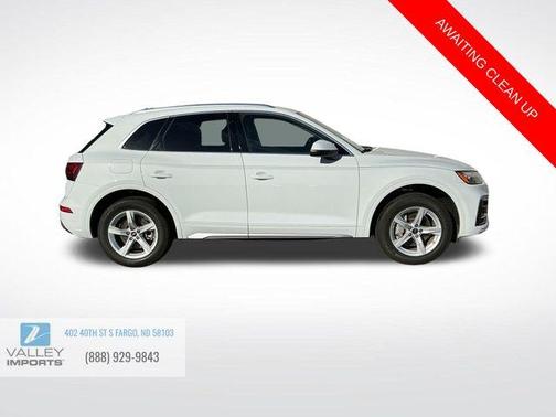 2022 Audi Q5 40 Premium