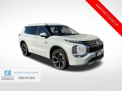 2023 Mitsubishi Outlander PHEV SEL