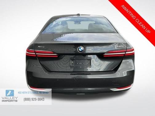 2025 BMW 540 i xDrive