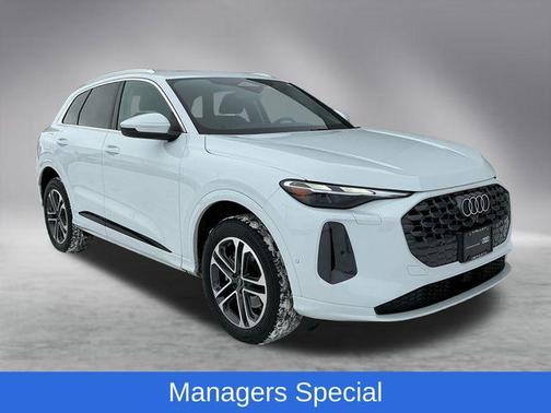 2025 Audi Q5 2.0T quattro Premium