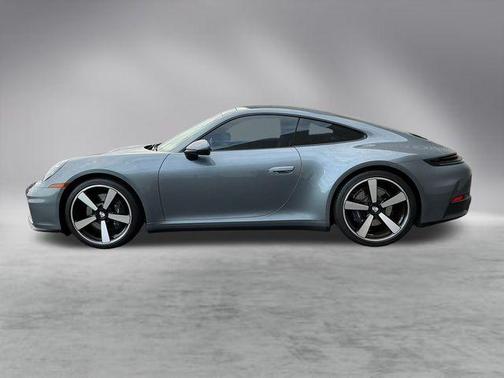 2025 Porsche 911 Carrera