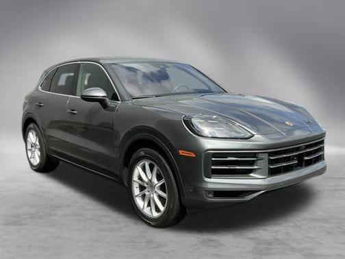 2024 Porsche Cayenne Base