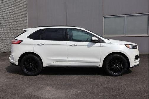 2020 Ford Edge ST Line