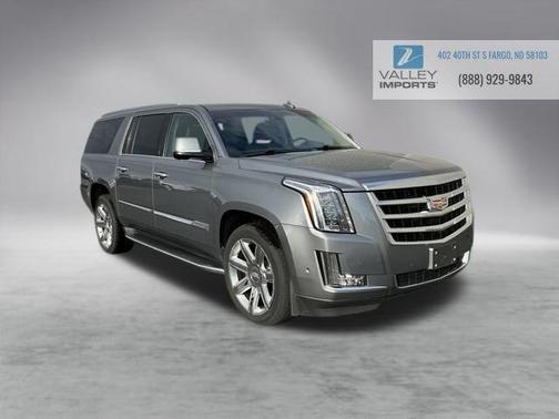 2018 Cadillac Escalade ESV Luxury