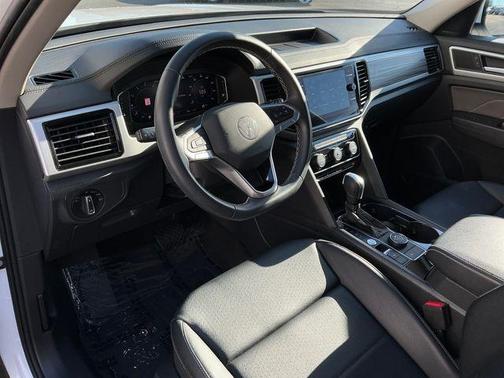 2023 Volkswagen Atlas 3.6L SEL