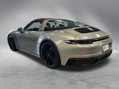 2023 Porsche 911 Targa 4 GTS
