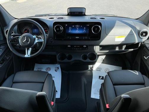 2026 Mercedes-Benz Sprinter 2500 170 WB High Roof Extended Cargo