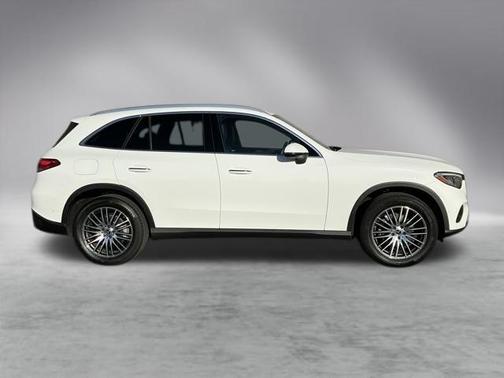 2025 Mercedes-Benz GLC 300 Base 4MATIC