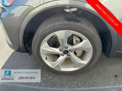 2022 Audi Q5 45 S line Premium Plus