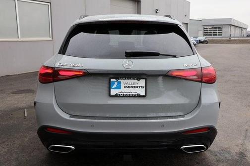 2025 Mercedes-Benz GLC 350e Base 4MATIC