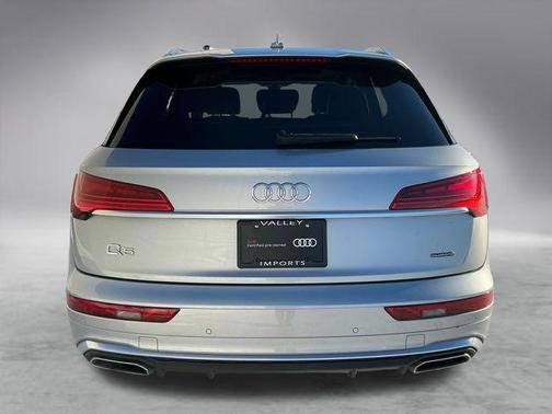 2023 Audi Q5 45 S line Premium Plus