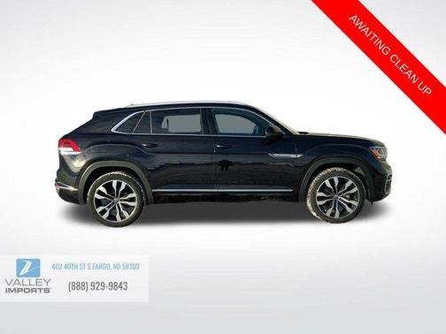 2022 Volkswagen Atlas Cross Sport 3.6L V6 SEL Premium R-Line