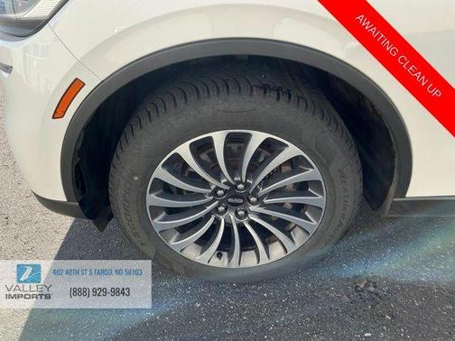 2023 Lincoln Aviator Standard AWD