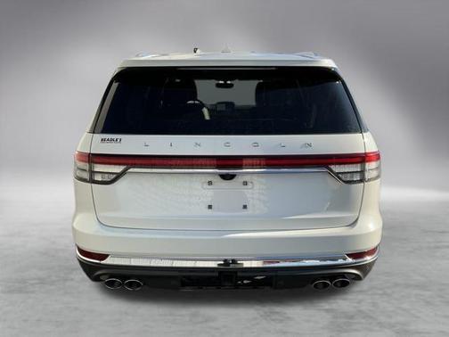 2023 Lincoln Aviator Standard AWD