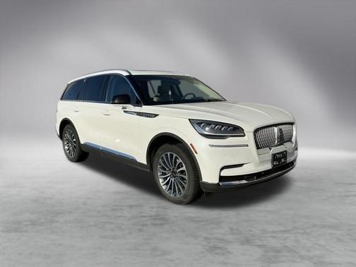 2023 Lincoln Aviator Standard AWD