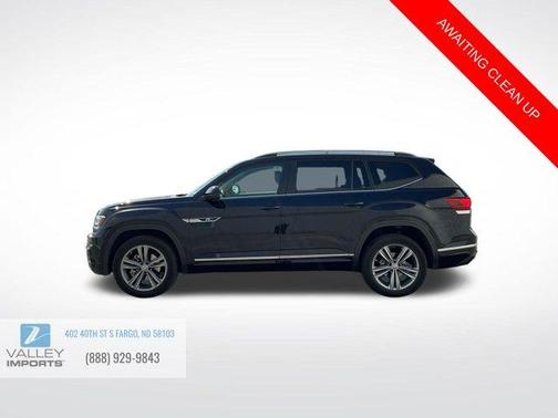 Deep Black Pearl Effect 2019 Volkswagen Atlas 3.6 V6 SE R-Line