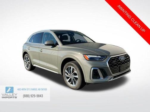 2023 Audi Q5 45 S line quattro Premium