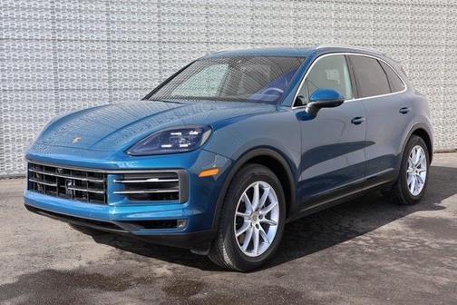2024 Porsche Cayenne Base