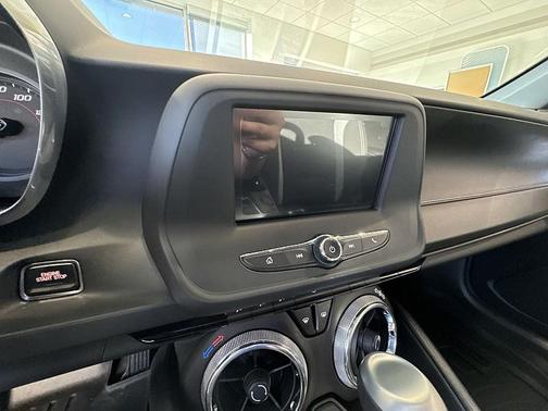 2017 Chevrolet Camaro 1LT