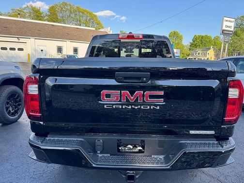 Onyx Black 2026 GMC Canyon Elevation