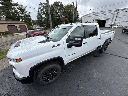 2026 Chevrolet Silverado 2500 Custom