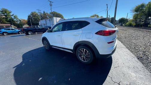 2021 Hyundai TUCSON SEL
