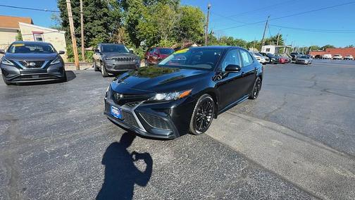 2021 Toyota Camry SE